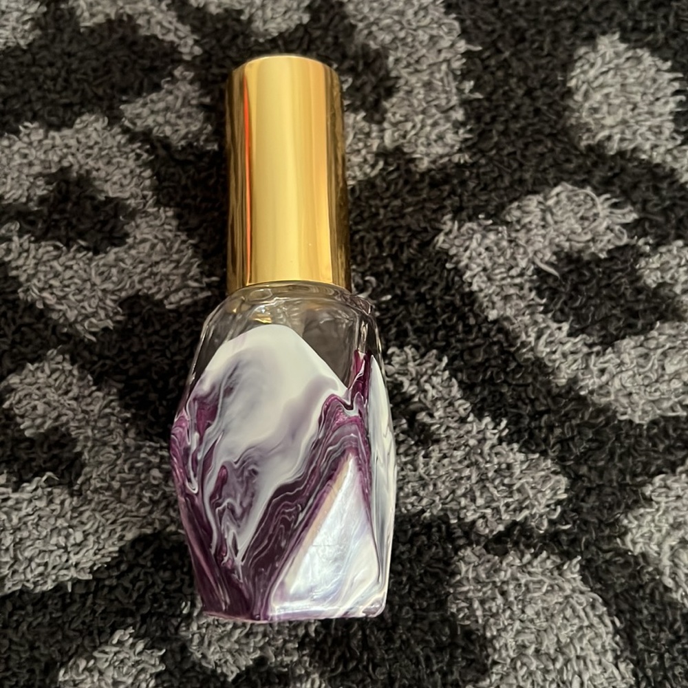 Marbled Diamond Essential Oil/Perfume Bottle 60 ML